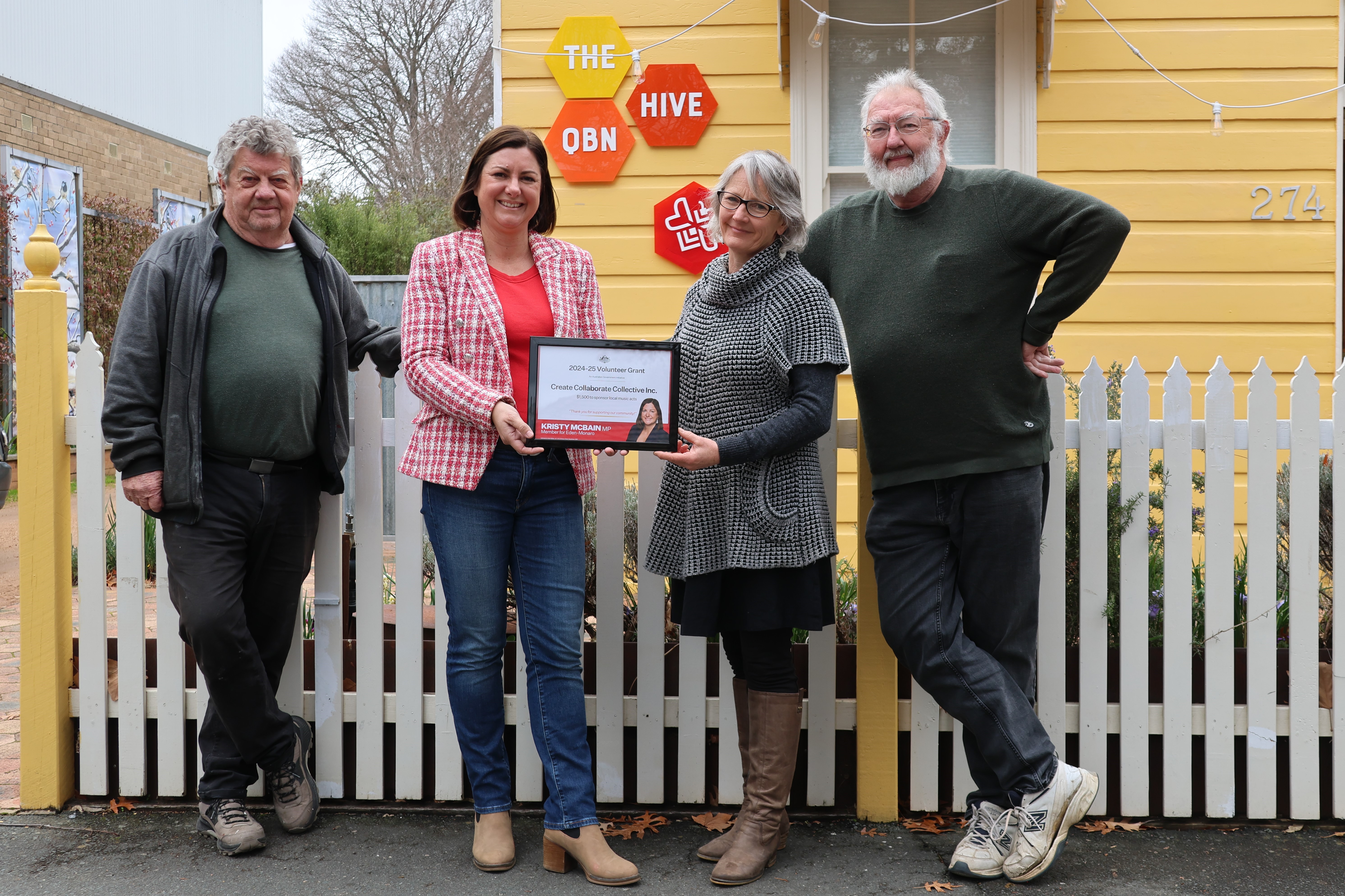 VOLUNTEERS IN EDEN-MONARO GET A HELPING HAND Main Image
