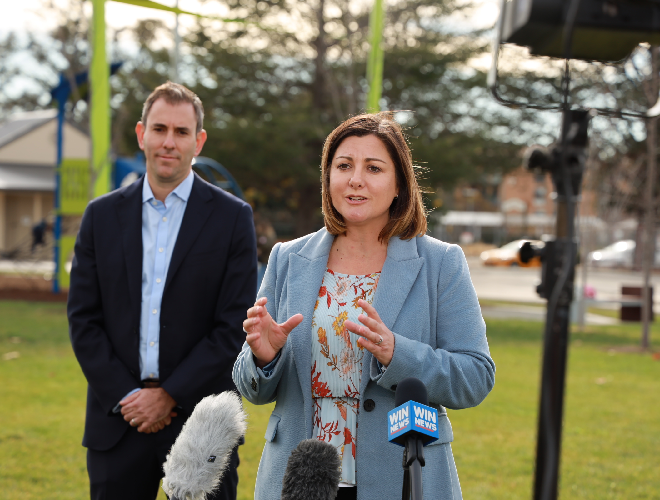 Radio 2GB - New Member for Eden Monaro sworn in Main Image