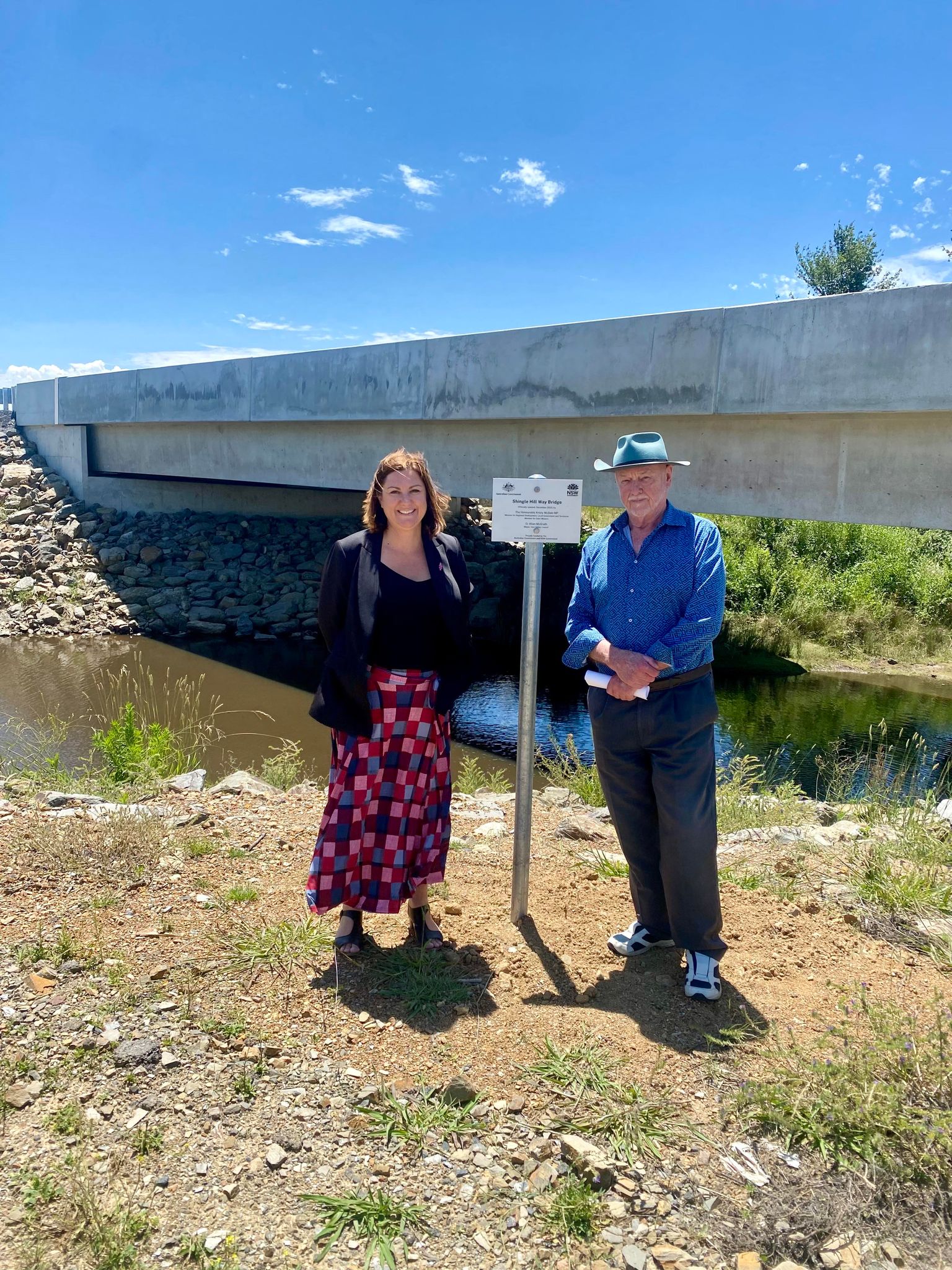 NEW $4.4 MILLION SHINGLE HILL WAY BRIDGE TO BOOST FREIGHT AND PRODUCTIVITY  Main Image